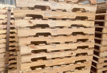 Cách chọn mua pallet gỗ giá rẻ tại khu công nghiệp Xuyên Á, Long An, bạn có thể thực hiện theo các bước sau: