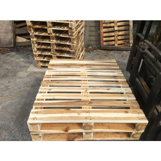 PALLET GỖ THÔNG