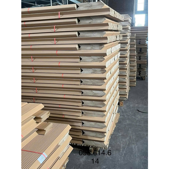 THANH NẸP GIẤY CHO KIỆN HÀNG