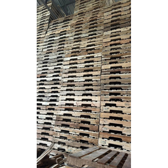 THANH NẸP GIẤY CHO KIỆN HÀNG
