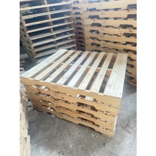 THANH NẸP GIẤY CHO KIỆN HÀNG